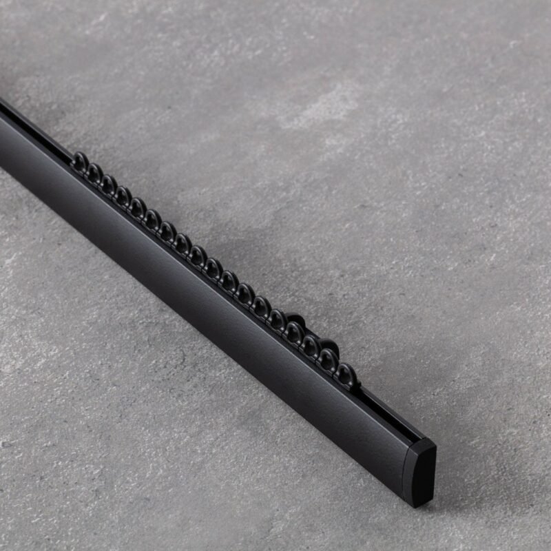 Dekoria Hliníková stropní lišta Premium jednoduchá 150 cm černá - sada